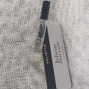 Juliette has a gun Parfums in JULIETTE, 5ml/0.17fl oz